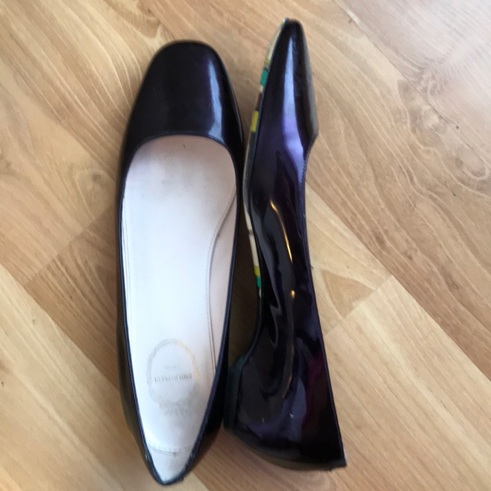 Emilio Pucci patent leather flats!